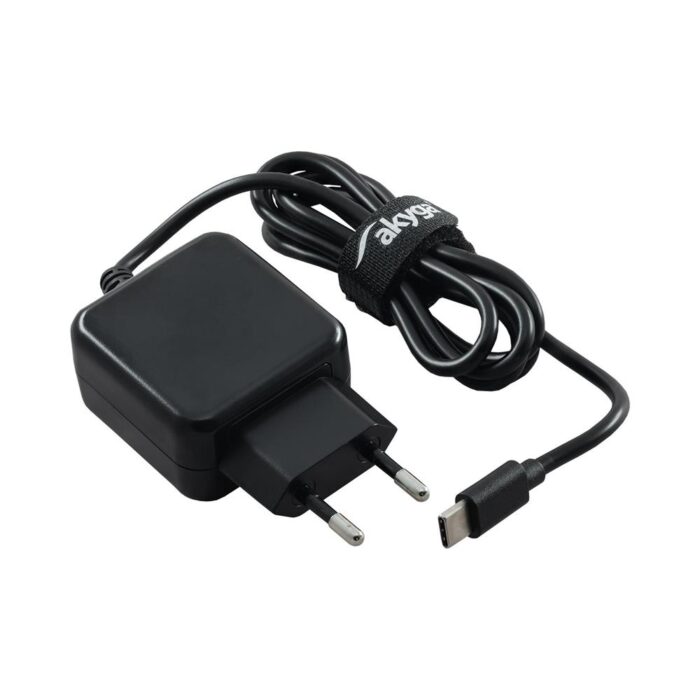 Akyga universal adapter AK-TB-16 5.0V / 3.0A 15W USB type C 1.0m