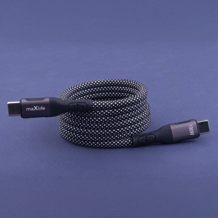 0 m 100W black nylon