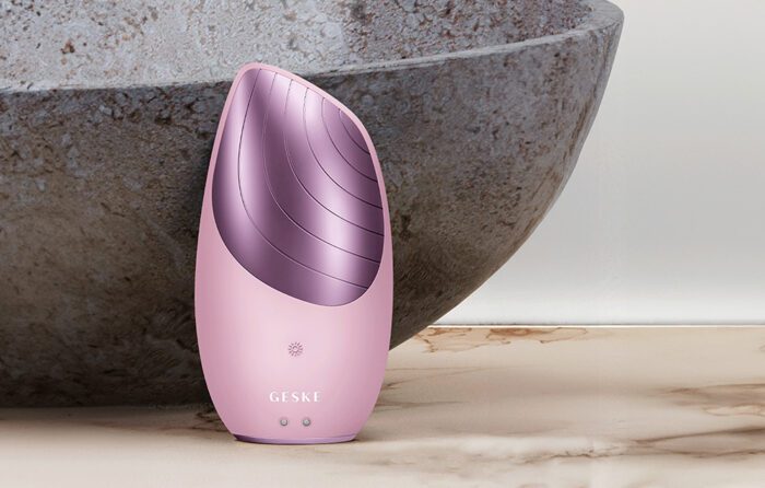 Sonic Thermo Facial Brush 6 in 1 Geske with APP (pink) - Image 9