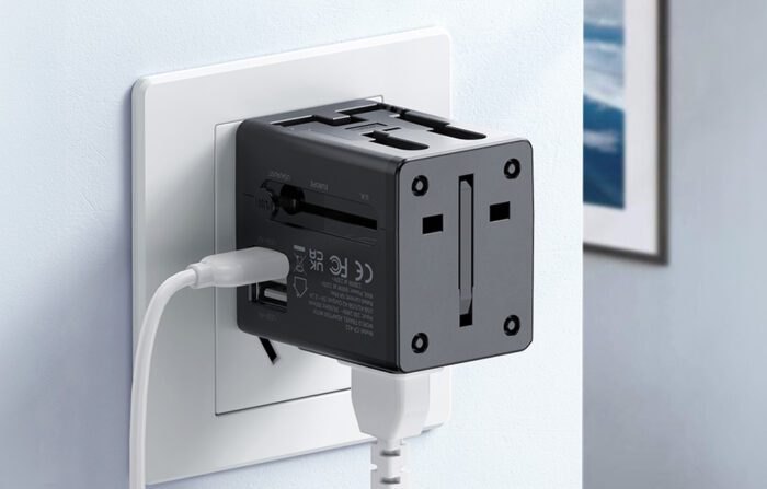Travel Adapter McDodo CP-4120 2.1A Fast Charging - Image 7
