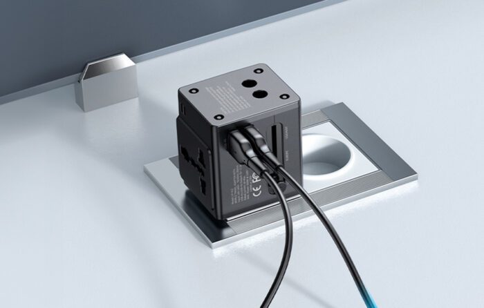 Travel Adapter McDodo CP-4120 2.1A Fast Charging - Image 8