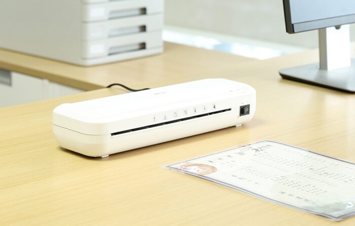 Laminator A4 Deli E2132 - Image 7