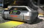 Lokithor JA301 Jump Starter / Booster 2000A + Powerbank 20000mAh + Compressor + Flashlight 4-in-1 Device - Image 8