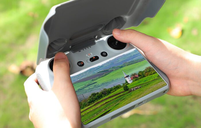 Controller Protector & Sunhood 2 in 1 Sunnylife for DJI RC  (MM3-YK466) - Image 3