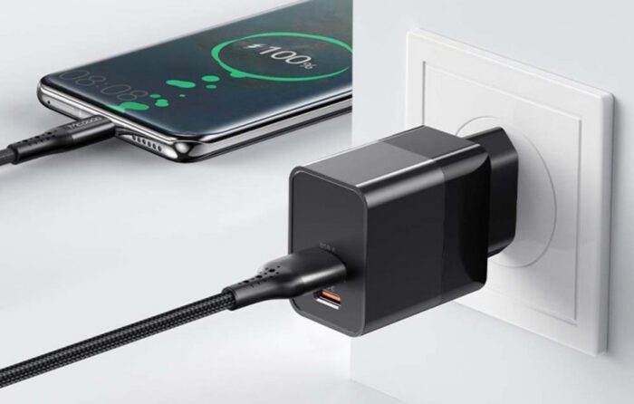 Wall charger Mcdodo CH-1952 USB + USB-C, 20W + USB-C to Lightning cable (black) - Image 4