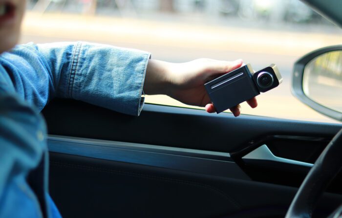 Dash camera UTOUR C2M 4K - Image 8