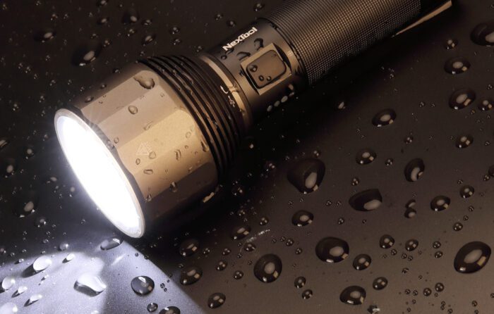 Mini Flashlight with Powerbank Nextool NE0126 2000lm - Image 9