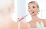 Sonic toothbrushes with tips set and 2 toothbrush holders Bitvae D2+D2 (pink and black) - Image 7
