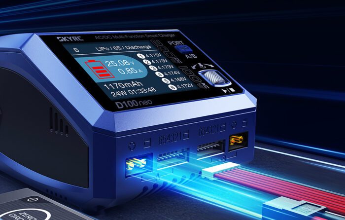 SkyRC D100neo charger - Image 6