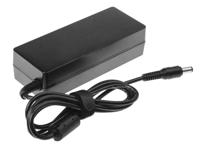 Green Cell PRO Charger / AC Adapter 15V 5A 75W for Toshiba Tecra A10 A11 M11 Satellite A100 P100 Pro S500 - Image 4