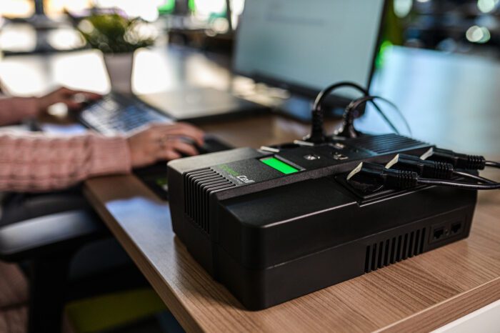 Green Cell UPS AiO 600VA 360W - Image 2