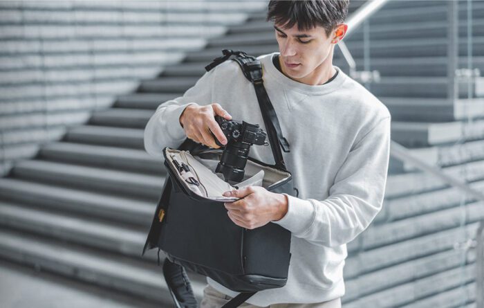 Backpack PGYTECH OneGo 25l + shoulder bag P-CB-020 (Obsidian Black) - Image 7
