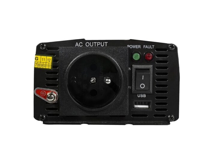 Green Cell Power Inverter 24V to 230V 300W/600W Pure sine wave - Image 2