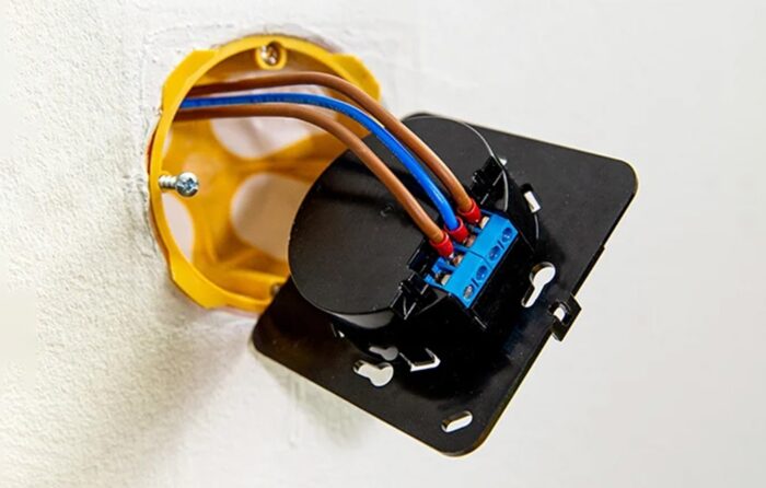 Shelly Wall Display WiFi/BLU (Black) + BLU H&T (Black) Set - Image 7